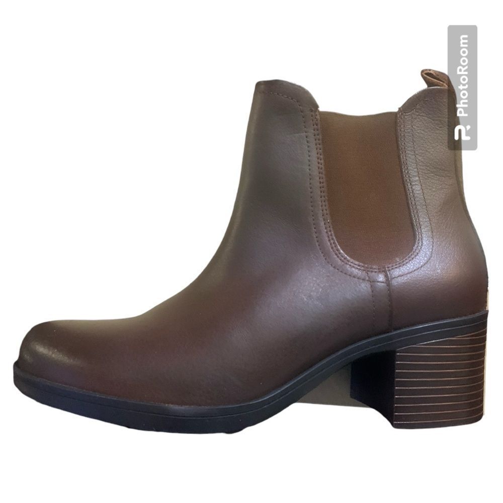 New Clarks boots